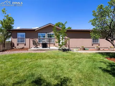 1287 N Ladonia Dr, Pueblo West, CO 81007
