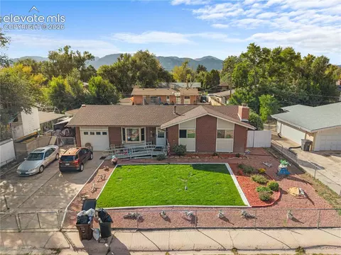114 Ely St, Colorado Springs, CO 80911