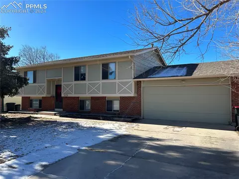 1528 Minnetonka Pl, Colorado Springs, CO 80915
