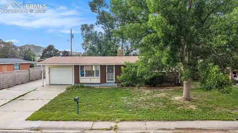 136 Bradley St, Colorado Springs, CO 80911