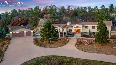7320 Woodmen Mesa Cir, Colorado Springs, CO 80919