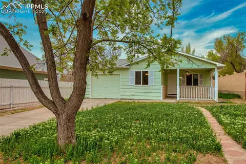 826 Barr Ave, Canon City, CO 81212