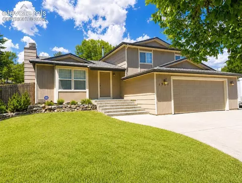 1990 Powder River Dr, Colorado Springs, CO 80919