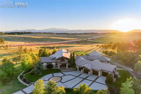 3913 Hodgen Pond Ct, Colorado Springs, CO 80908