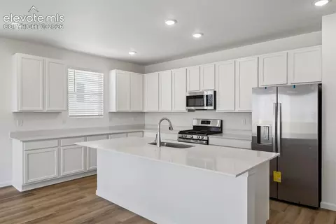 Kitchen - 10190 Keating Dr, Peyton, CO 80831 photo 1 of 1