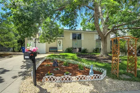 6945 Sullivan Ave, Colorado Springs, CO 80911