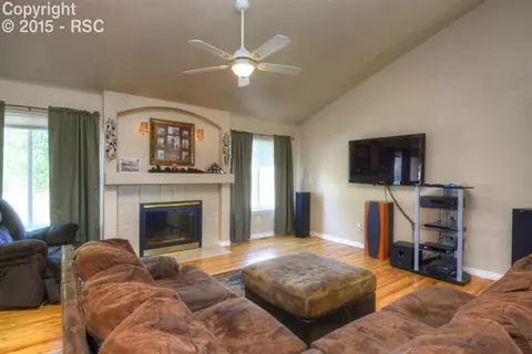 11626 Allendale Dr, Peyton, CO 80831 photo 3
