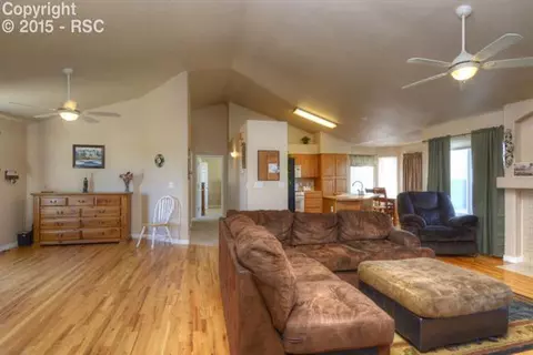11626 Allendale Dr, Peyton, CO 80831 photo 2