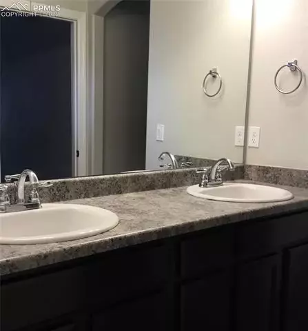 11932 Eagle Crest Ct, Peyton, CO 80831 photo 10