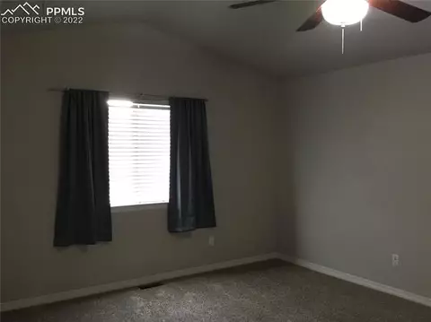 11932 Eagle Crest Ct, Peyton, CO 80831 photo 9