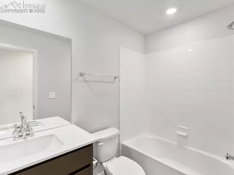 Bath - 13255 Valley Peak Dr, Peyton, CO 80831 photo 2 of 2