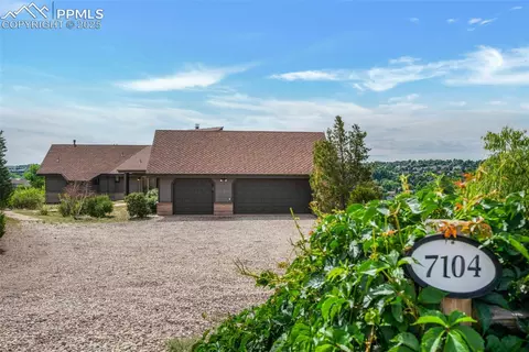7104 Lilac Pl, Colorado Springs, CO 80920