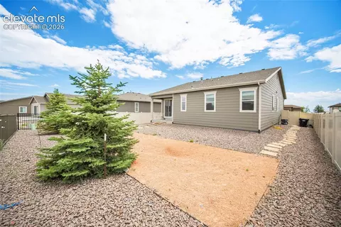 Exterior - 12820 Stone Valley Dr, Peyton, CO 80831 photo 3 of 4