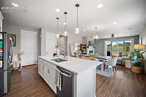 Kitchen - 12820 Stone Valley Dr, Peyton, CO 80831 photo 3 of 5