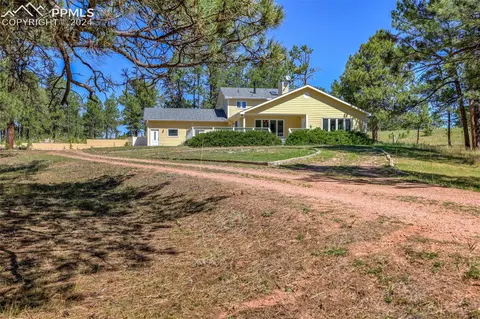 14580 E Coachman Dr, Colorado Springs, CO 80908