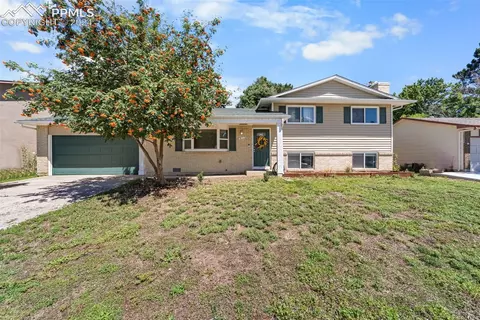 4615 Bella Dr, Colorado Springs, CO 80918