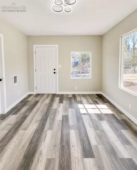 1126 E Moreno Ave, Colorado Springs, CO 80910