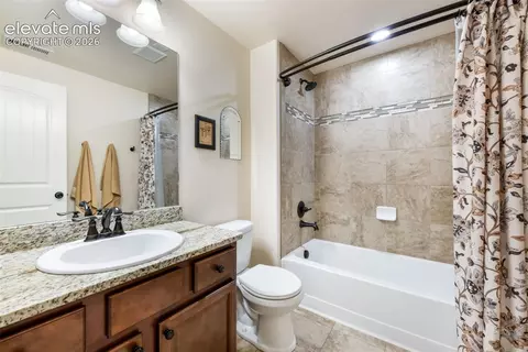 Bath - 10059 Mount Princeton Dr, Peyton, CO 80831 photo 2 of 2