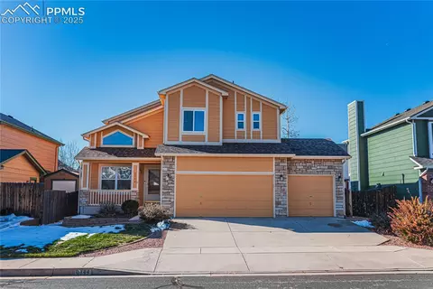 8344 Cooper River Dr, Colorado Springs, CO 80920