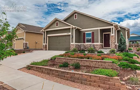 8963 Backgammon Dr, Colorado Springs, CO 80924