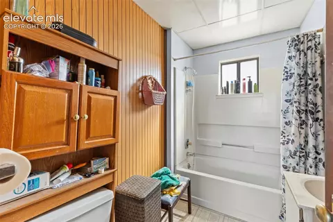 Bath - 18430 Main St, Peyton, CO 80831 photo 1 of 1