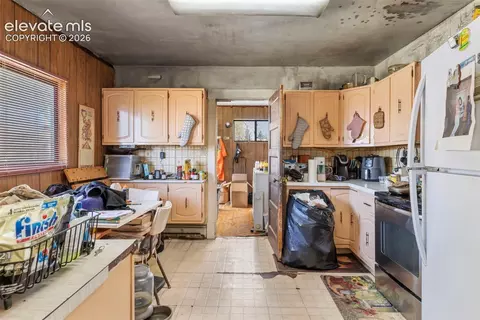 Kitchen - 18430 Main St, Peyton, CO 80831 photo 1 of 2