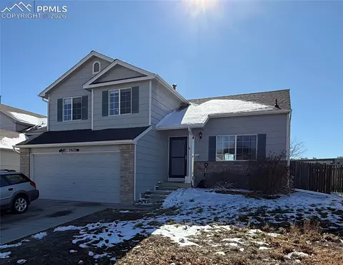 5626 Vermillion Bluffs Dr, Colorado Springs, CO 80923
