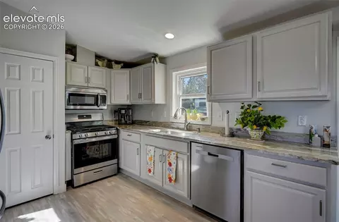 Kitchen - 12050 Blaney Rd, Peyton, CO 80831 photo 1 of 4