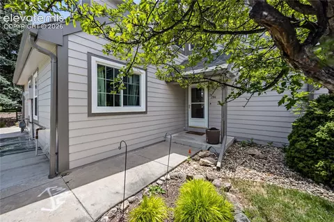 286 Cobblestone Dr, Colorado Springs, CO 80906