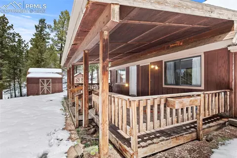 551 Cottonwood Lake Dr, Divide, CO 80814