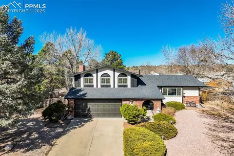 2010 Crystal River Dr, Colorado Springs, CO 80915