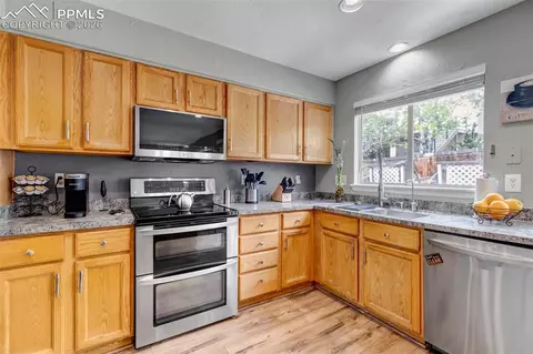 Kitchen - 18215 E Warren Ave, Aurora, CO 80013 photo 1 of 4