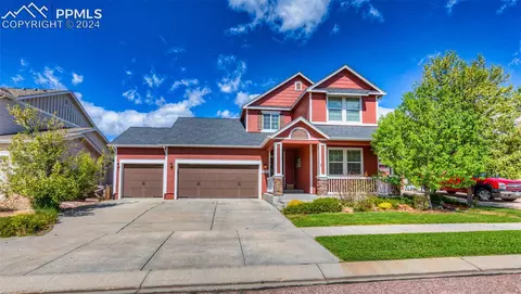 7022 Whitebark Ln, Colorado Springs, CO 80927