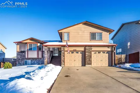 7293 Sue Ln, Colorado Springs, CO 80925