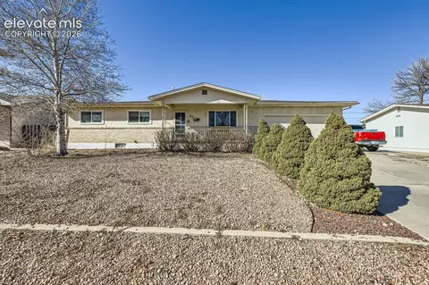 43 Fordham Cir, Pueblo, CO 81005