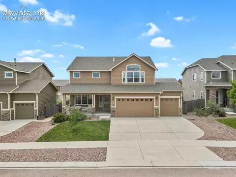 8408 Hardwood Cir, Colorado Springs, CO 80908