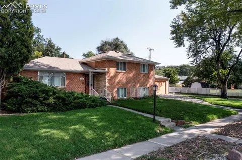 3122 W Fontanero St, Colorado Springs, CO 80904