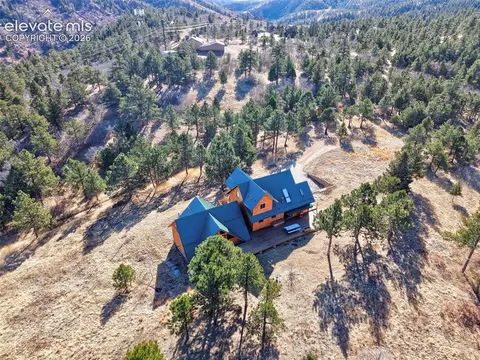 7415 W Highway 24, Cascade, CO 80809 photo 16