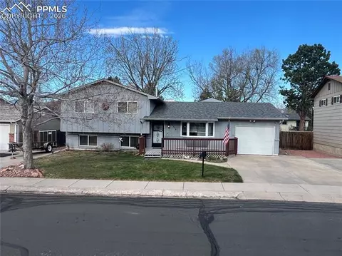 2826 Shady Dr, Colorado Springs, CO 80918