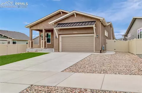 10174 Golf Crest Dr, Peyton, CO 80831 photo 3