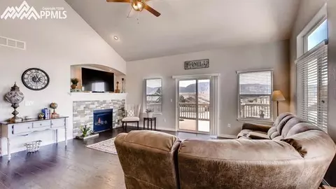 17816 Lapis Ct, Monument, CO 80132 photo 4