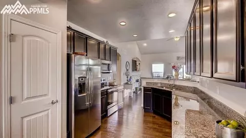 17816 Lapis Ct, Monument, CO 80132 photo 9
