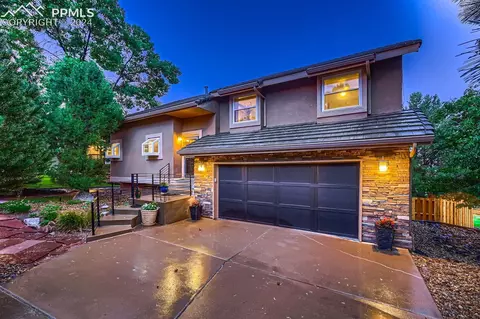 1085 N War Eagle Dr, Colorado Springs, CO 80919