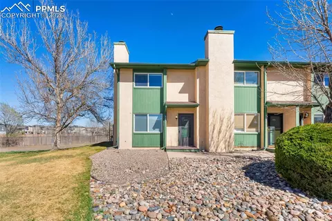 2429 Cherokee Park Pl, Colorado Springs, CO 80915