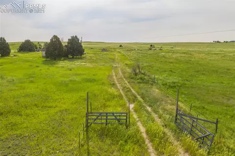 16245 Peyton Hwy, Peyton, CO 80831 photo 1