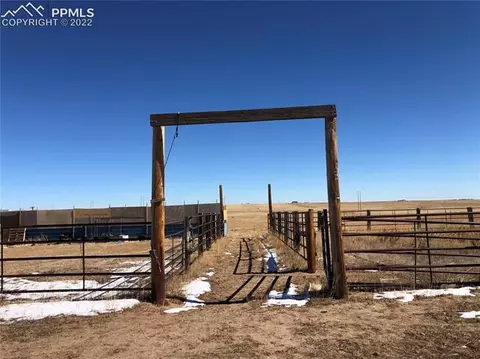 4165 Mulberry Rd, Yoder, CO 80864 photo 3