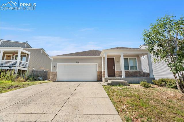7455 Dobbs Dr, Fountain, CO 80817