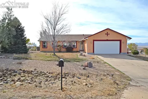 228 W Kyle Dr, Pueblo, CO 81007