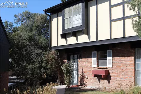 2902 Airport Rd #133, Colorado Springs, CO 80910