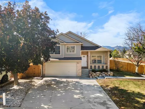 274 Corliss St, Colorado Springs, CO 80911